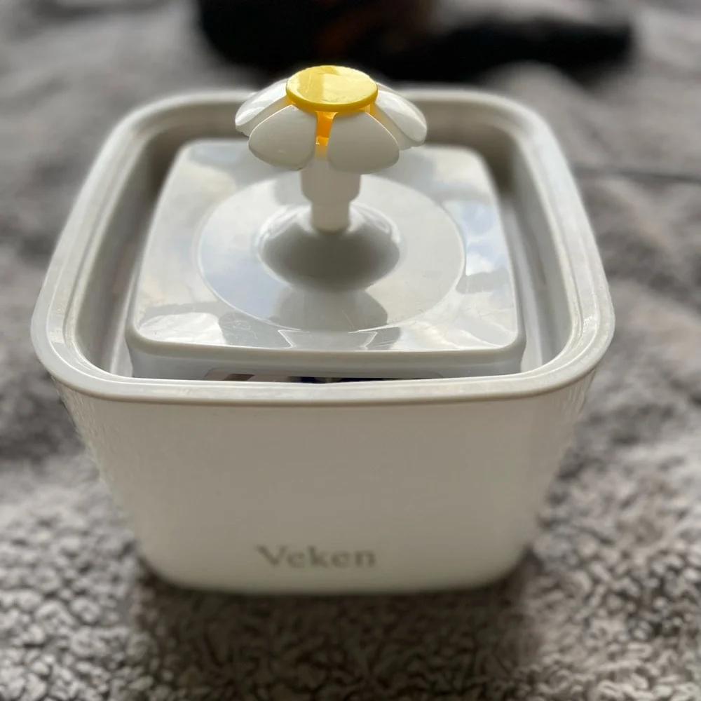 Pet Water Fountain